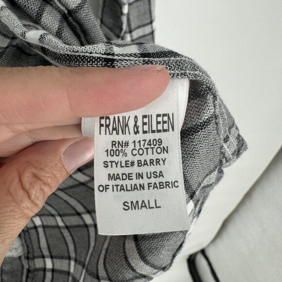 Frank & Eileen Shirt Women’s small S barry plaid  tunic top blouse office work - Picture 3 of 5